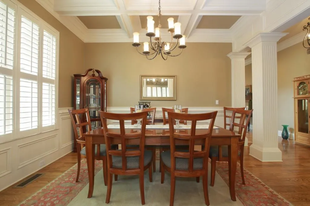 1700 Buckhead Court Ne, Brookhaven, Georgia 30324, 4 Bedrooms Bedrooms, ,4 BathroomsBathrooms,Residential,Sold,1700 Buckhead Court Ne,5756884
