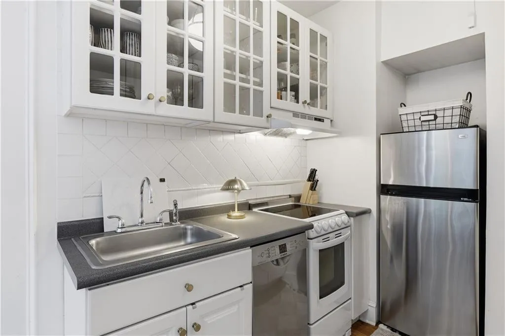 70 Sheridan Drive Ne Unit 9, Atlanta, Georgia 30305, 1 Bedroom Bedrooms, 0 ,1 BathroomBathrooms,Residential,For Sale,70 Sheridan Drive Ne Unit 9,7857281