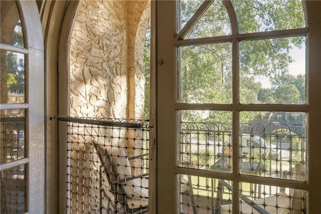 70 Sheridan Drive Ne Unit 9, Atlanta, Georgia 30305, 1 Bedroom Bedrooms, 0 ,1 BathroomBathrooms,Residential,For Sale,70 Sheridan Drive Ne Unit 9,7857281