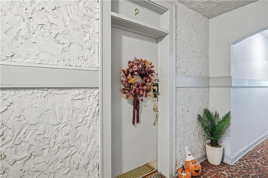 70 Sheridan Drive Ne Unit 9, Atlanta, Georgia 30305, 1 Bedroom Bedrooms, 0 ,1 BathroomBathrooms,Residential,For Sale,70 Sheridan Drive Ne Unit 9,7857281