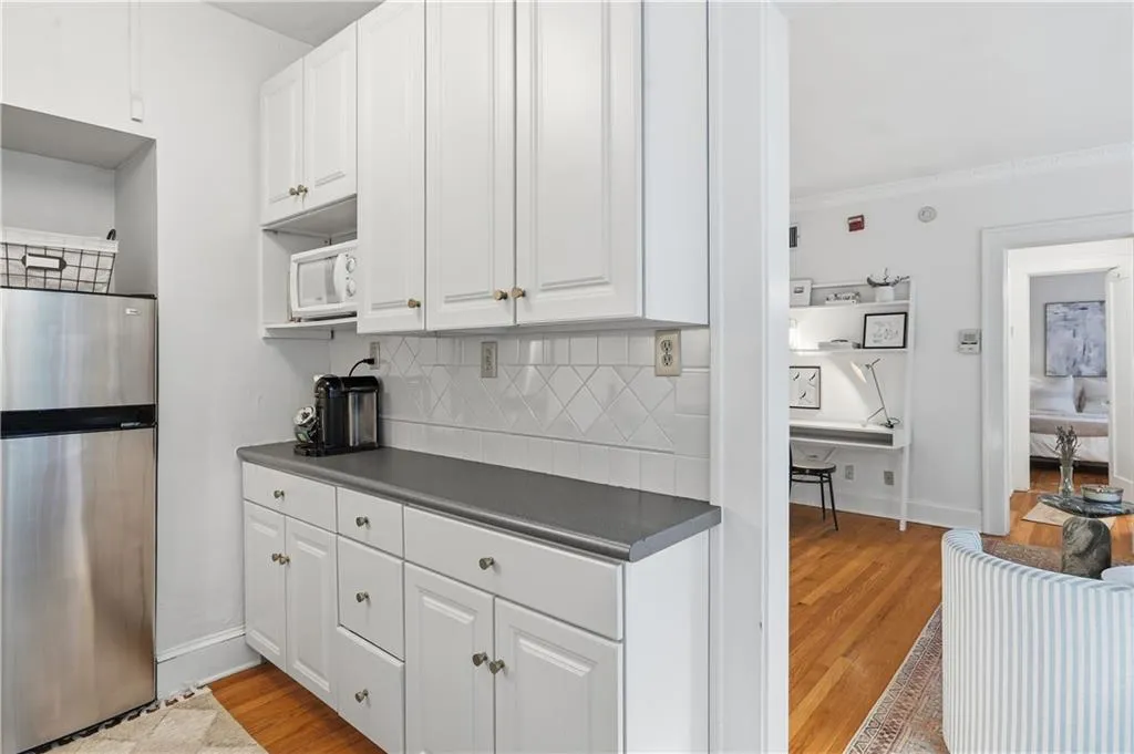 70 Sheridan Drive Ne Unit 9, Atlanta, Georgia 30305, 1 Bedroom Bedrooms, 0 ,1 BathroomBathrooms,Residential,For Sale,70 Sheridan Drive Ne Unit 9,7857281