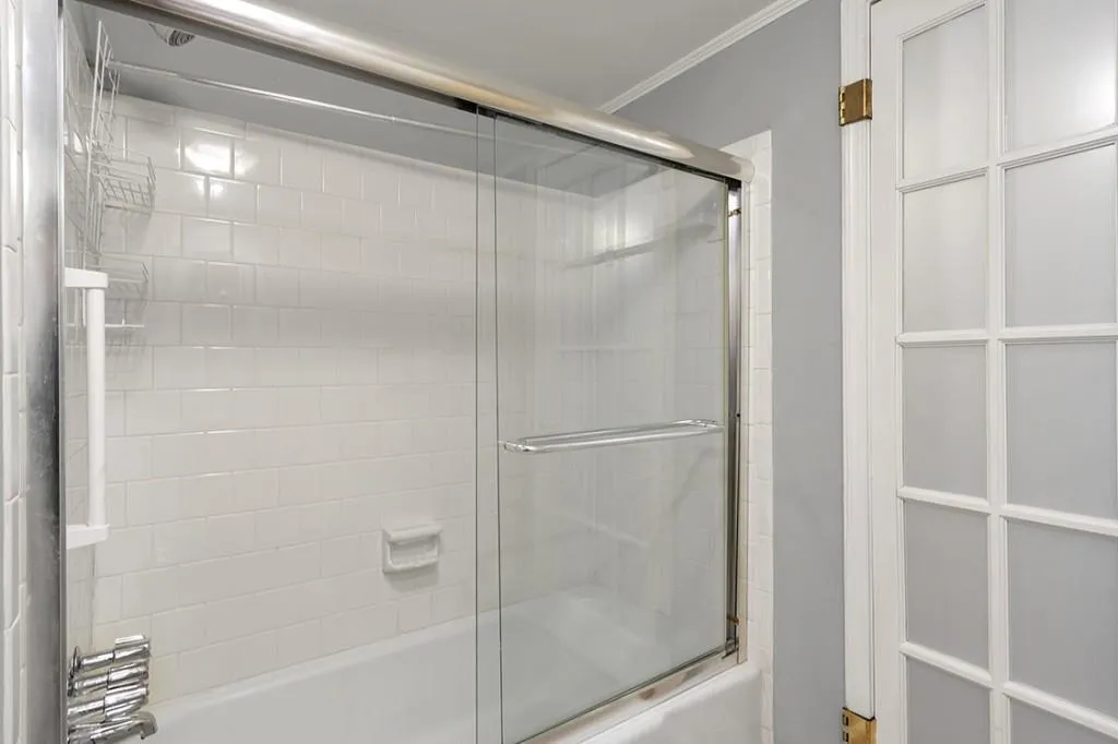 6851 Roswell Road Unit D14, Atlanta, Georgia 30328, 3 Bedrooms Bedrooms, ,2 BathroomsBathrooms,Residential,For Sale,6851 Roswell Road Unit D14,7497644