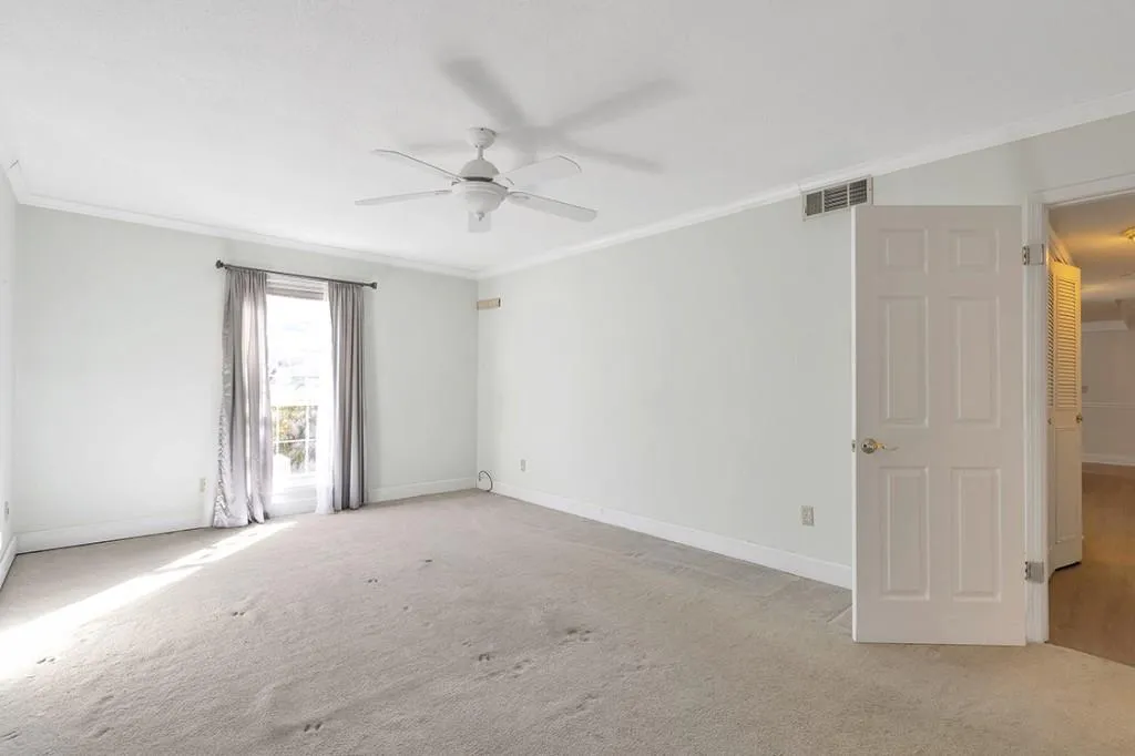 6851 Roswell Road Unit D14, Atlanta, Georgia 30328, 3 Bedrooms Bedrooms, ,2 BathroomsBathrooms,Residential,For Sale,6851 Roswell Road Unit D14,7497644