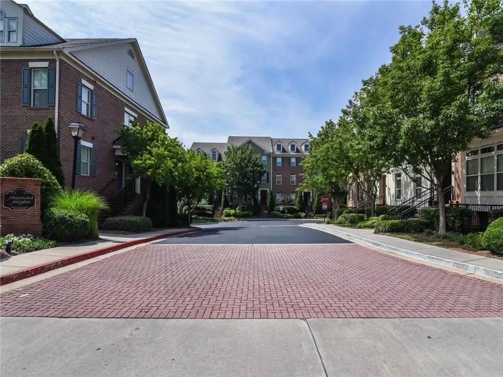 248 Le Gran Bend, Atlanta, Georgia 30328, 2 Bedrooms Bedrooms, ,2 BathroomsBathrooms,Residential,Sold,248 Le Gran Bend,5862182