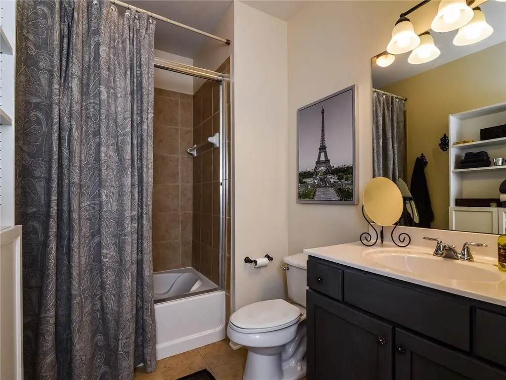 248 Le Gran Bend, Atlanta, Georgia 30328, 2 Bedrooms Bedrooms, ,2 BathroomsBathrooms,Residential,Sold,248 Le Gran Bend,5862182