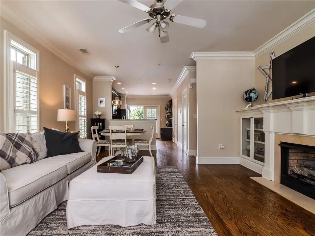 248 Le Gran Bend, Atlanta, Georgia 30328, 2 Bedrooms Bedrooms, ,2 BathroomsBathrooms,Residential,Sold,248 Le Gran Bend,5862182