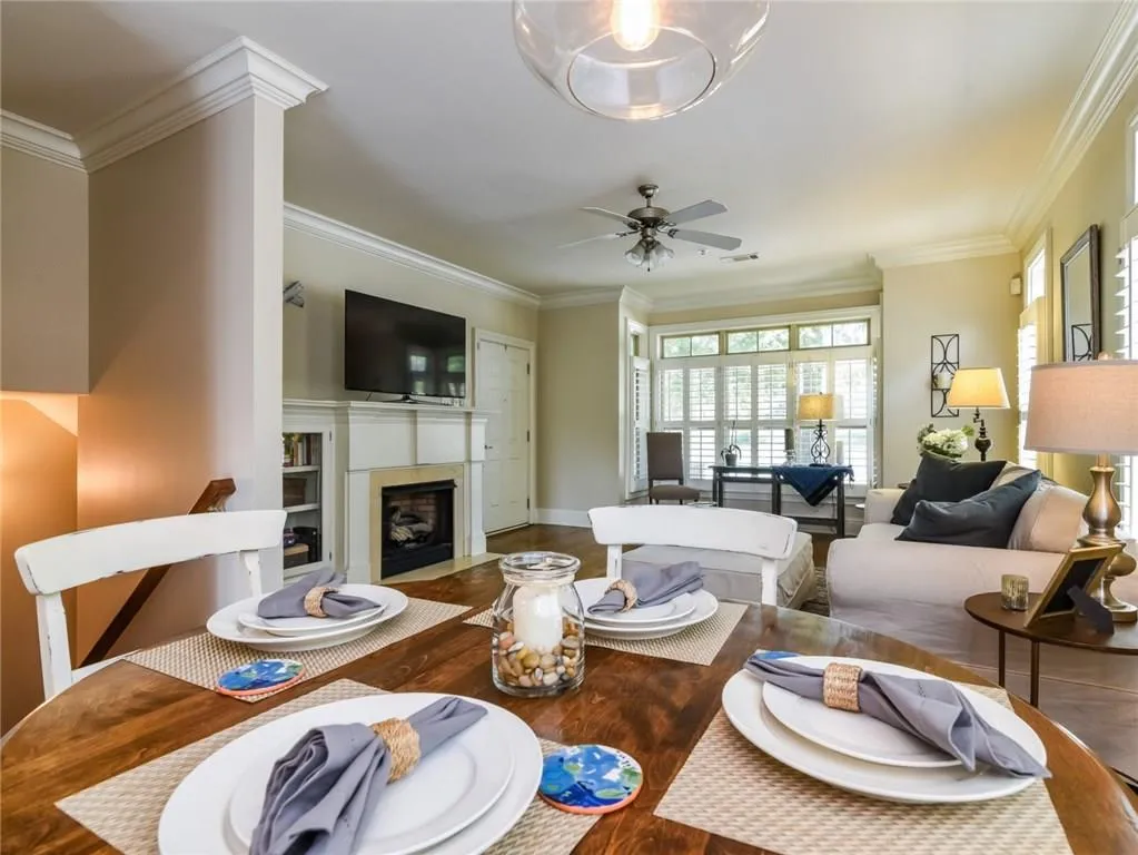 248 Le Gran Bend, Atlanta, Georgia 30328, 2 Bedrooms Bedrooms, ,2 BathroomsBathrooms,Residential,Sold,248 Le Gran Bend,5862182