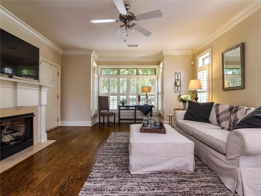 248 Le Gran Bend, Atlanta, Georgia 30328, 2 Bedrooms Bedrooms, ,2 BathroomsBathrooms,Residential,Sold,248 Le Gran Bend,5862182