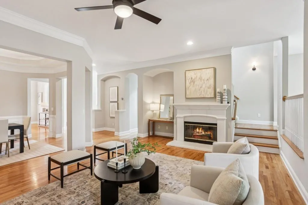 3048 Woodwalk Drive Se Unit 14, Atlanta, Georgia 30339, 4 Bedrooms Bedrooms, ,3 BathroomsBathrooms,Residential,For Sale,3048 Woodwalk Drive Se Unit 14,7667545