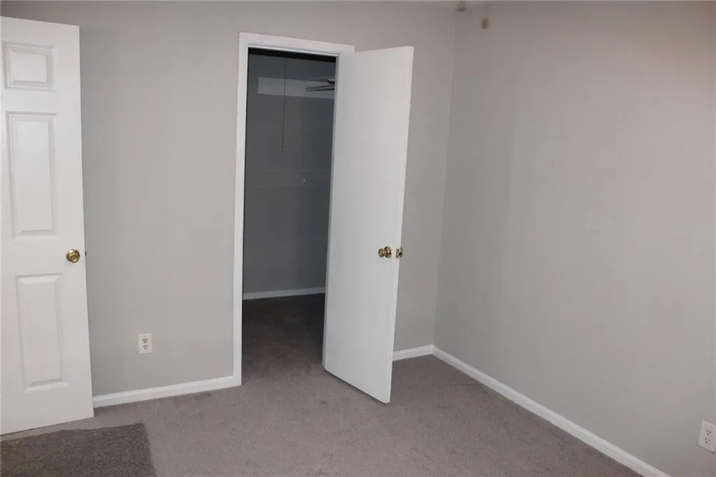 5683 Kingsport Drive, Atlanta, Georgia 30342, 2 Bedrooms Bedrooms, ,1 BathroomBathrooms,Residential,Sold,5683 Kingsport Drive,5727104
