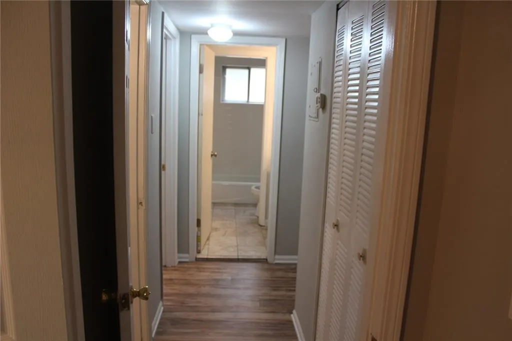 5683 Kingsport Drive, Atlanta, Georgia 30342, 2 Bedrooms Bedrooms, ,1 BathroomBathrooms,Residential,Sold,5683 Kingsport Drive,5727104