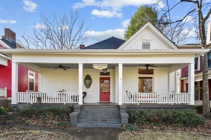 Gorgeous Grant Park Bungalow!