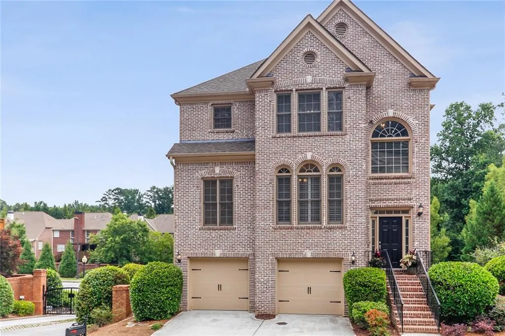 7355 Village Creek Trace, Atlanta, Georgia 30328, 4 Bedrooms Bedrooms, ,3 BathroomsBathrooms,Residential,Sold,7355 Village Creek Trace,6577621
