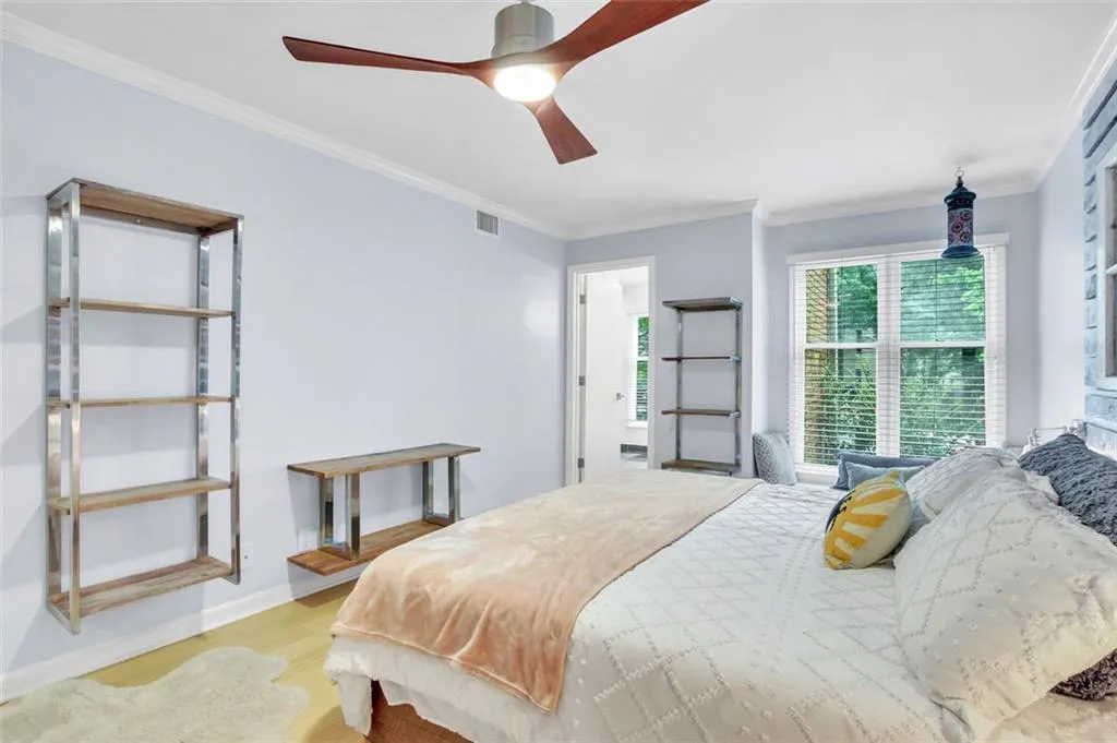 905 Garden Court, Atlanta, Georgia 30328, 2 Bedrooms Bedrooms, ,2 BathroomsBathrooms,Residential,Sold,905 Garden Court,7387613