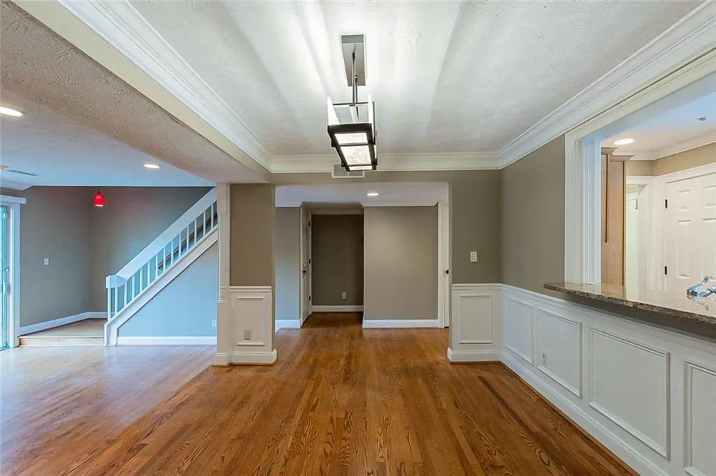 506 Sutters Point, Atlanta, Georgia 30328, 3 Bedrooms Bedrooms, ,2 BathroomsBathrooms,Residential,Sold,506 Sutters Point,7028392