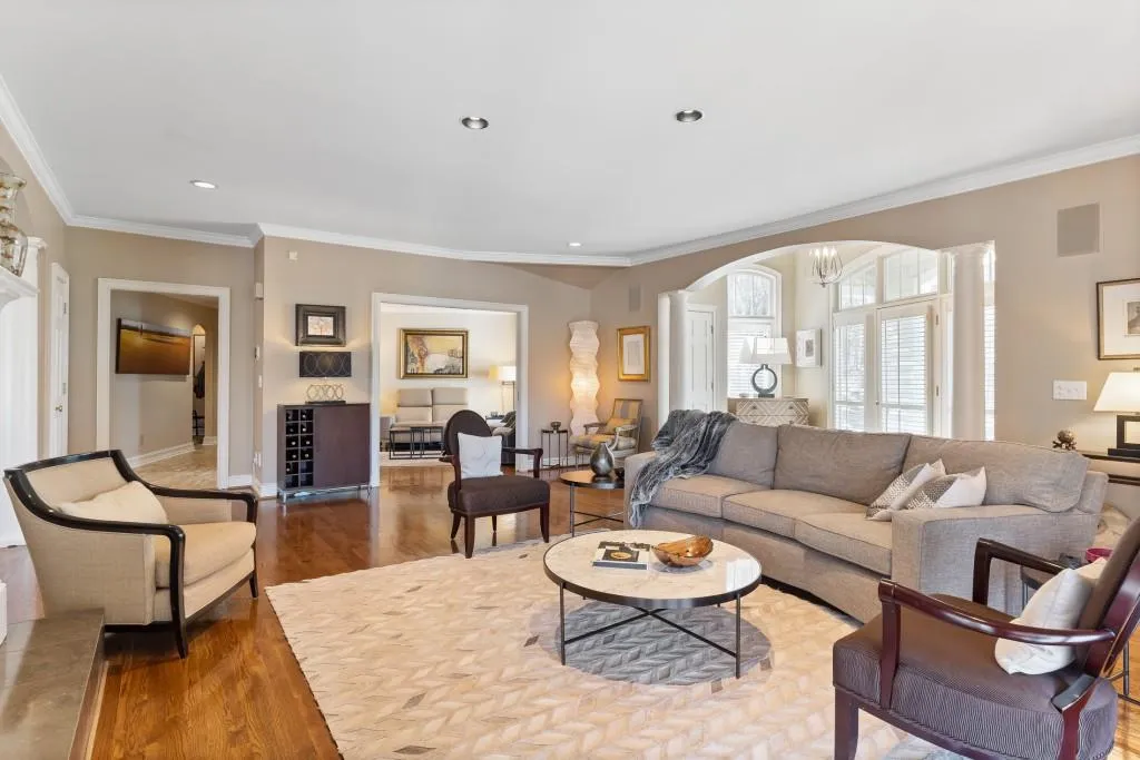 1310 Tynecastle Way, Sandy Springs, Georgia 30350, 4 Bedrooms Bedrooms, ,4 BathroomsBathrooms,Residential,Sold,1310 Tynecastle Way,6847990