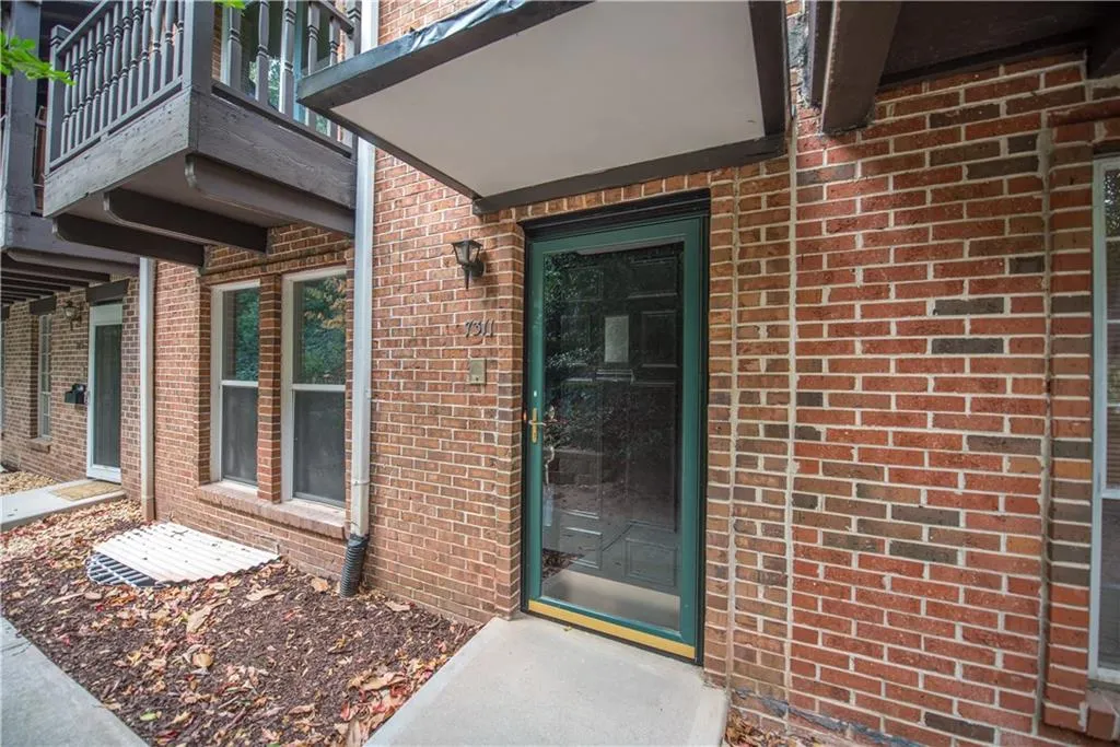7311 Cardigan Circle Unit 7311, Atlanta, Georgia 30328, 3 Bedrooms Bedrooms, ,3 BathroomsBathrooms,Residential,Sold,7311 Cardigan Circle Unit 7311,5766647