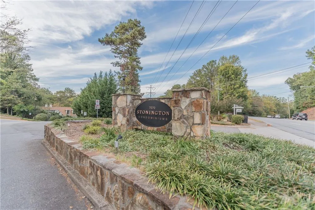 7311 Cardigan Circle Unit 7311, Atlanta, Georgia 30328, 3 Bedrooms Bedrooms, ,3 BathroomsBathrooms,Residential,Sold,7311 Cardigan Circle Unit 7311,5766647