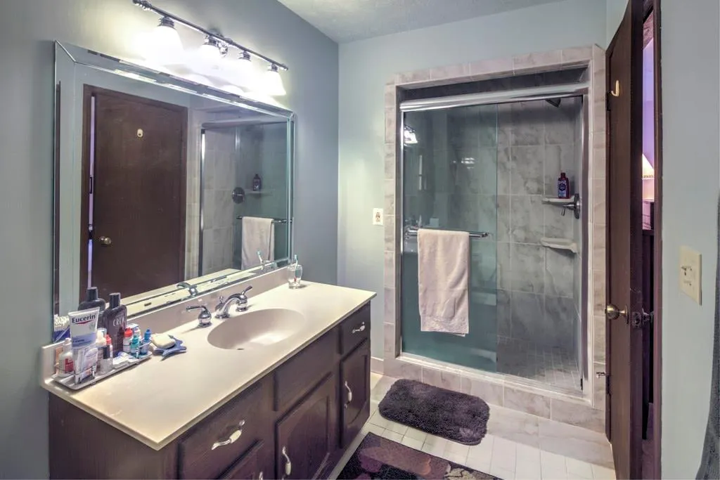 430 Highbrook Drive, Atlanta, Georgia 30342, 3 Bedrooms Bedrooms, ,3 BathroomsBathrooms,Residential,Sold,430 Highbrook Drive,5800030