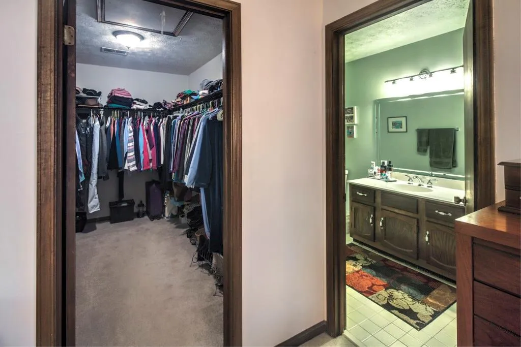 430 Highbrook Drive, Atlanta, Georgia 30342, 3 Bedrooms Bedrooms, ,3 BathroomsBathrooms,Residential,Sold,430 Highbrook Drive,5800030