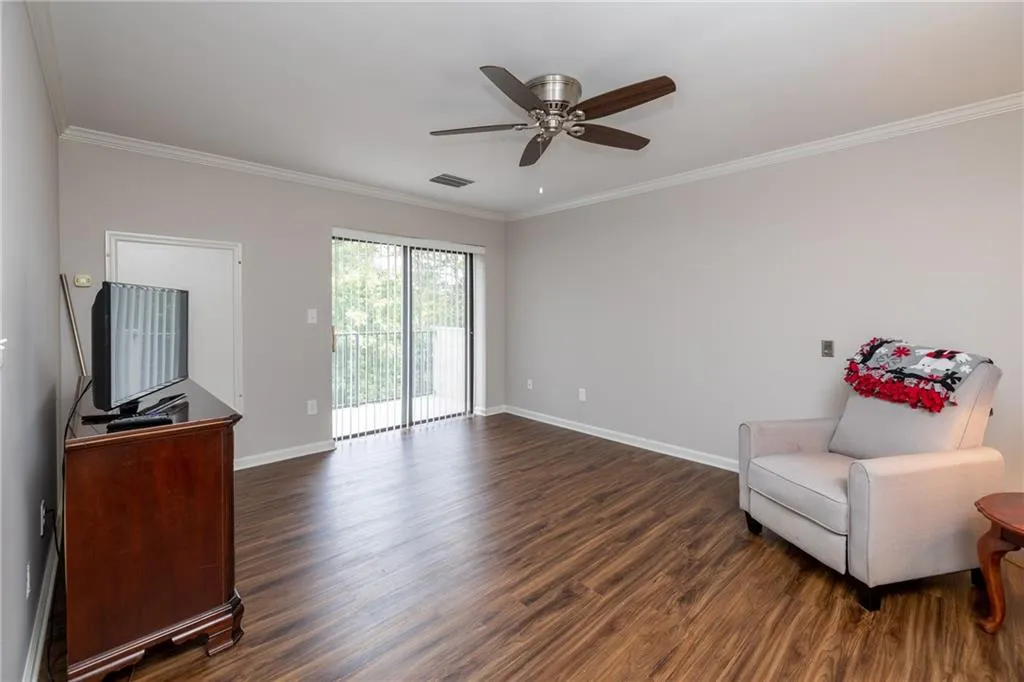 300 Johnson Ferry Road Ne Unit A411-413, Sandy Springs, Georgia 30328, 2 Bedrooms Bedrooms, ,2 BathroomsBathrooms,Residential,Sold,300 Johnson Ferry Road Ne Unit A411-413,6955538