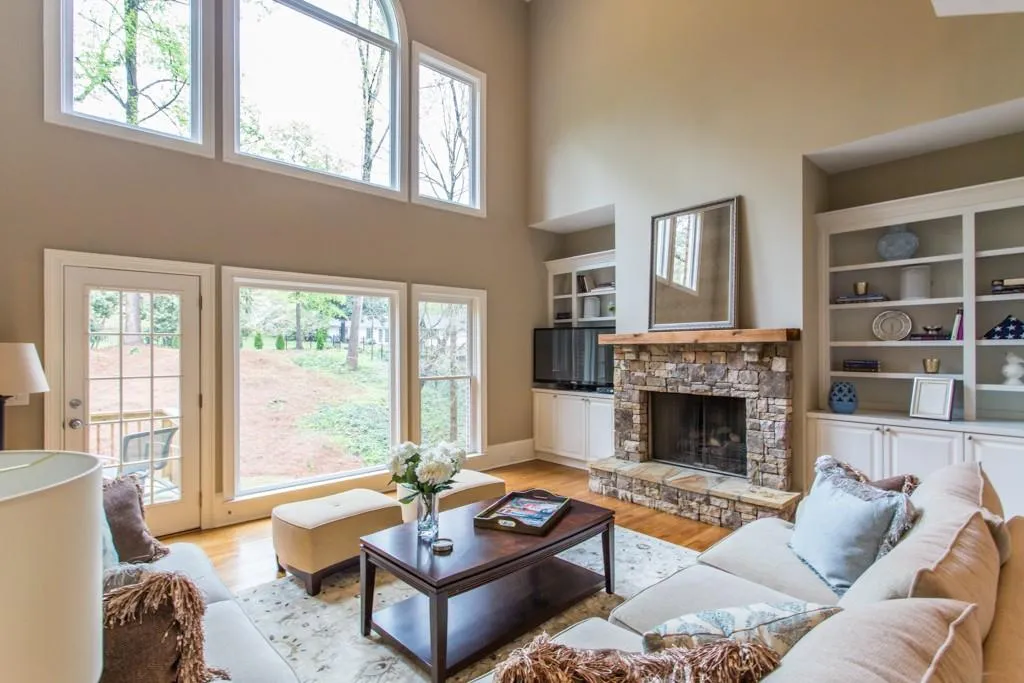 304 Forest Valley Court, Sandy Springs, Georgia 30342, 5 Bedrooms Bedrooms, ,5 BathroomsBathrooms,Residential,Sold,304 Forest Valley Court,5673296