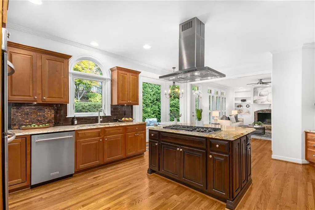 1120 Whitehall Pointe, Sandy Springs, Georgia 30338, 5 Bedrooms Bedrooms, ,4 BathroomsBathrooms,Residential,For Sale,1120 Whitehall Pointe,7650035 1120 Whitehall Pointe, Sandy Springs, Georgia 30338, 5 Bedrooms Bedrooms, ,4 BathroomsBathrooms,Residential,For Sale,1120 Whitehall Pointe,7650035