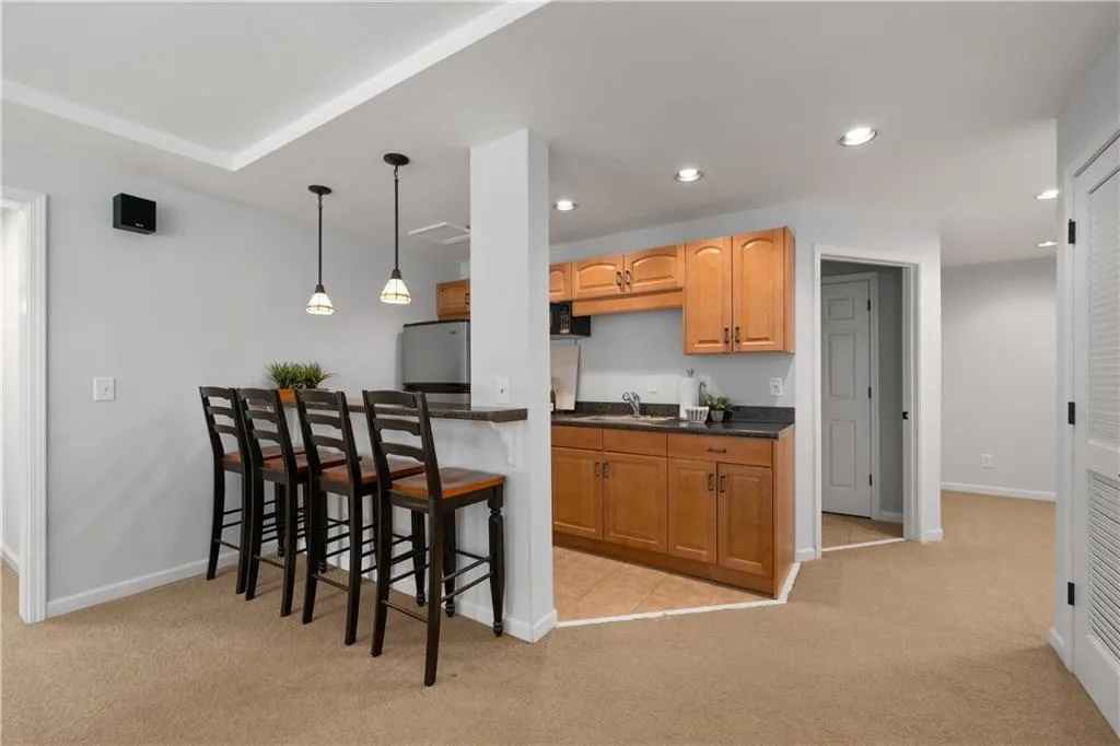 110 Smithdun Lane, Atlanta, Georgia 30350, 6 Bedrooms Bedrooms, ,3 BathroomsBathrooms,Residential,Sold,110 Smithdun Lane,7517133