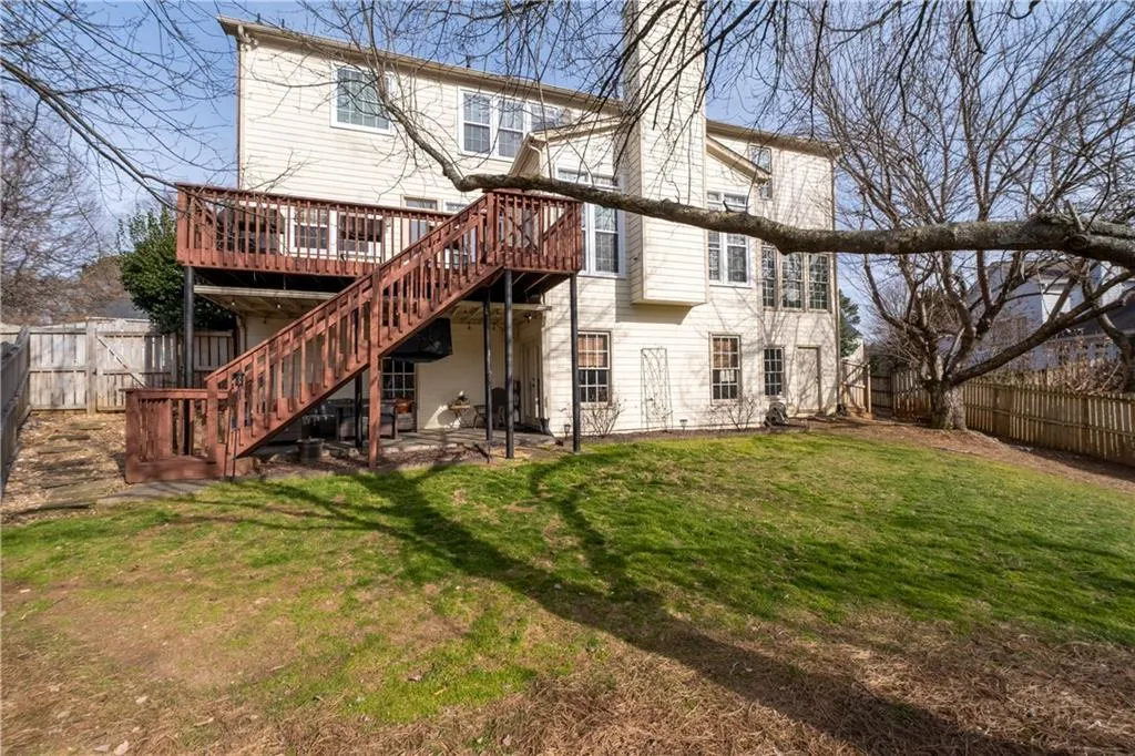 110 Smithdun Lane, Atlanta, Georgia 30350, 6 Bedrooms Bedrooms, ,3 BathroomsBathrooms,Residential,Sold,110 Smithdun Lane,7517133