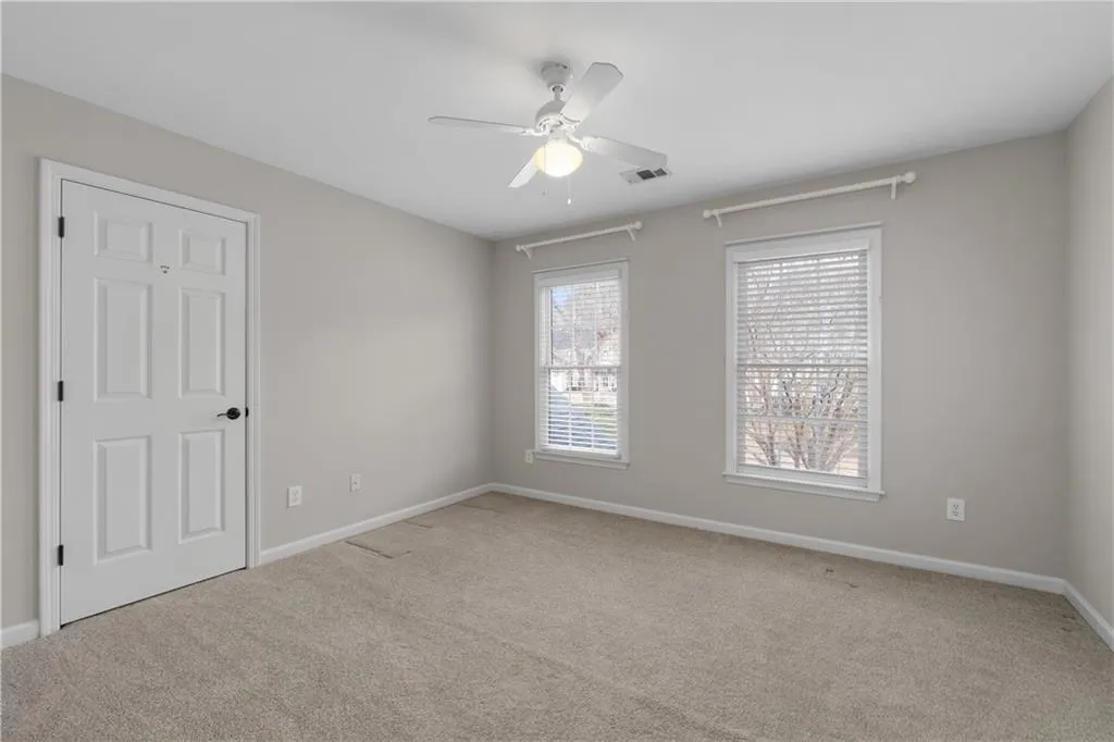 Bedroom 4 Up