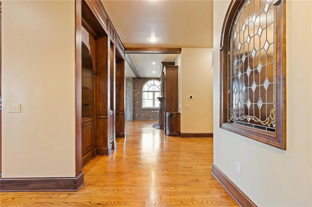 3180 Mathieson Drive Ne Unit 1401, Atlanta, Georgia 30305, 2 Bedrooms Bedrooms, ,2 BathroomsBathrooms,Residential,For Sale,3180 Mathieson Drive Ne Unit 1401,7647617