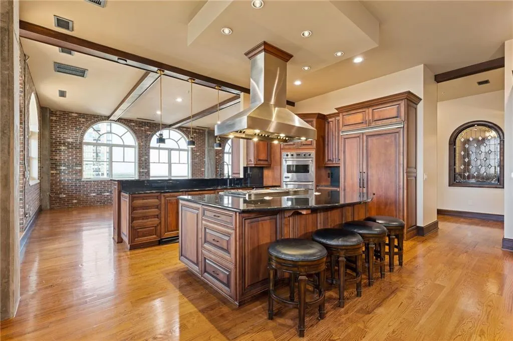 3180 Mathieson Drive Ne Unit 1401, Atlanta, Georgia 30305, 2 Bedrooms Bedrooms, ,2 BathroomsBathrooms,Residential,For Sale,3180 Mathieson Drive Ne Unit 1401,7647617