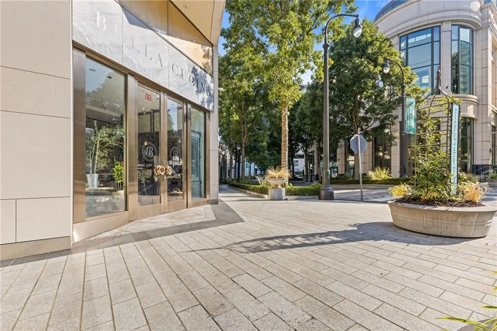 3180 Mathieson Drive Ne Unit 1401, Atlanta, Georgia 30305, 2 Bedrooms Bedrooms, ,2 BathroomsBathrooms,Residential,For Sale,3180 Mathieson Drive Ne Unit 1401,7647617