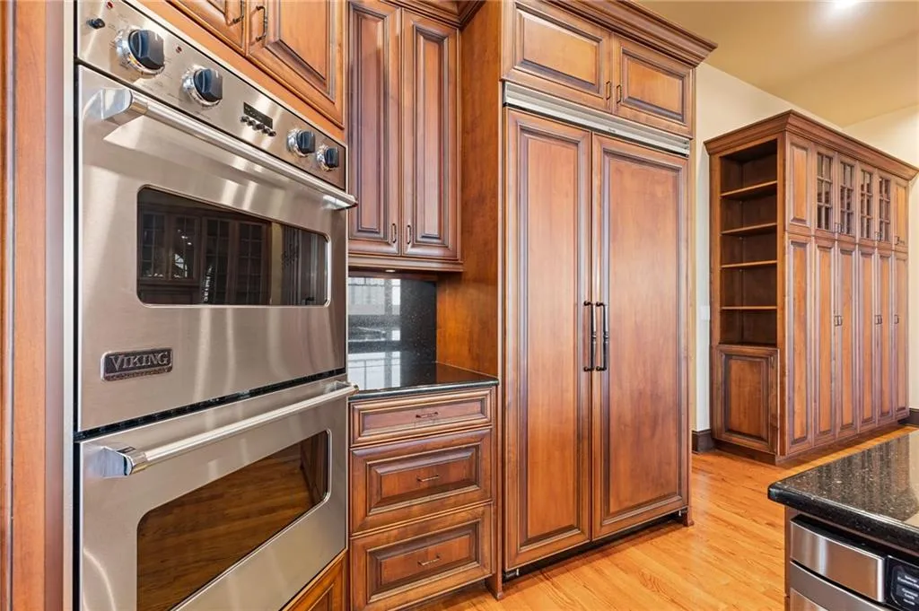 3180 Mathieson Drive Ne Unit 1401, Atlanta, Georgia 30305, 2 Bedrooms Bedrooms, ,2 BathroomsBathrooms,Residential,For Sale,3180 Mathieson Drive Ne Unit 1401,7647617