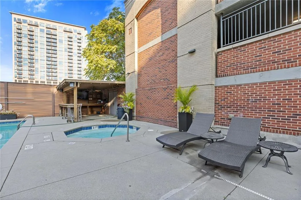 3180 Mathieson Drive Ne Unit 1401, Atlanta, Georgia 30305, 2 Bedrooms Bedrooms, ,2 BathroomsBathrooms,Residential,For Sale,3180 Mathieson Drive Ne Unit 1401,7647617