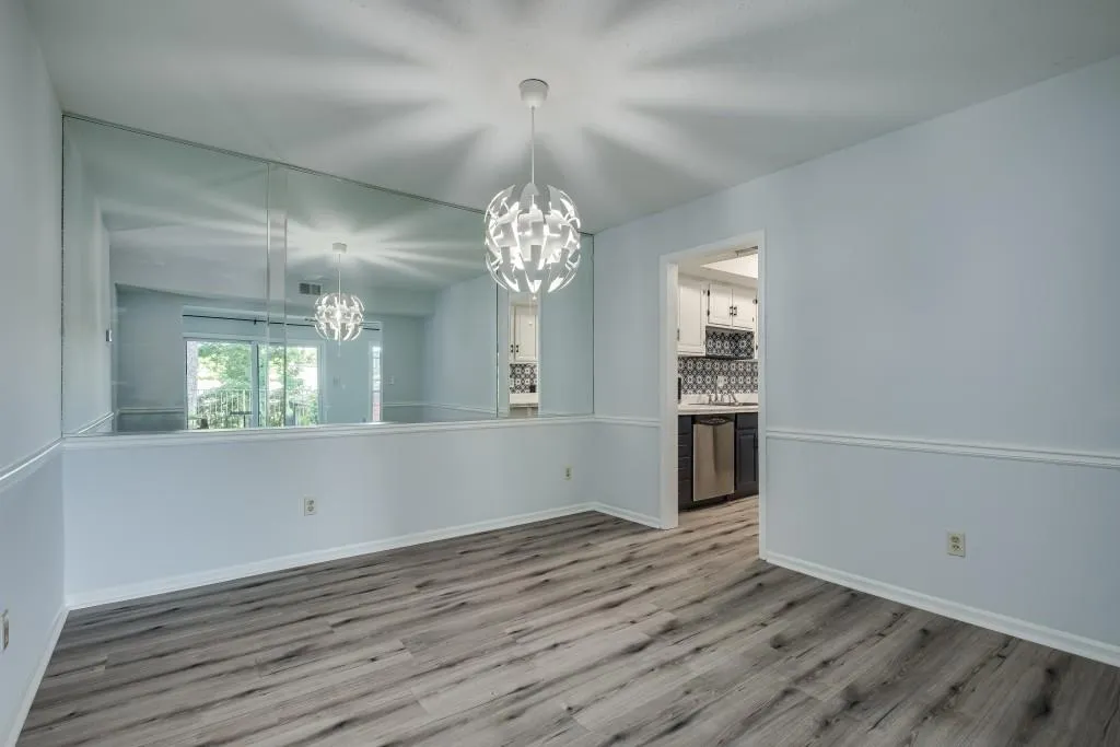 6851 Roswell Road Unit P8, Sandy Springs, Georgia 30328, 2 Bedrooms Bedrooms, ,2 BathroomsBathrooms,Residential,Sold,6851 Roswell Road Unit P8,6911746