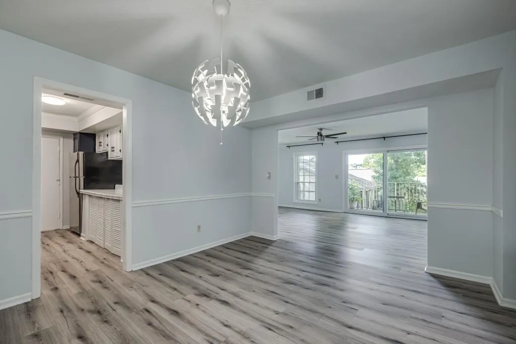 6851 Roswell Road Unit P8, Sandy Springs, Georgia 30328, 2 Bedrooms Bedrooms, ,2 BathroomsBathrooms,Residential,Sold,6851 Roswell Road Unit P8,6911746