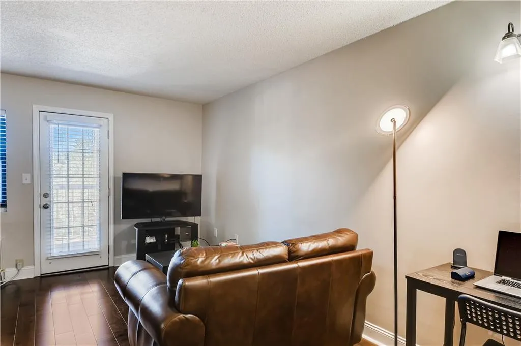 795 Hammond Drive Unit 410, Atlanta, Georgia 30328, 1 Bedroom Bedrooms, ,1 BathroomBathrooms,Residential,Sold,795 Hammond Drive Unit 410,6948722