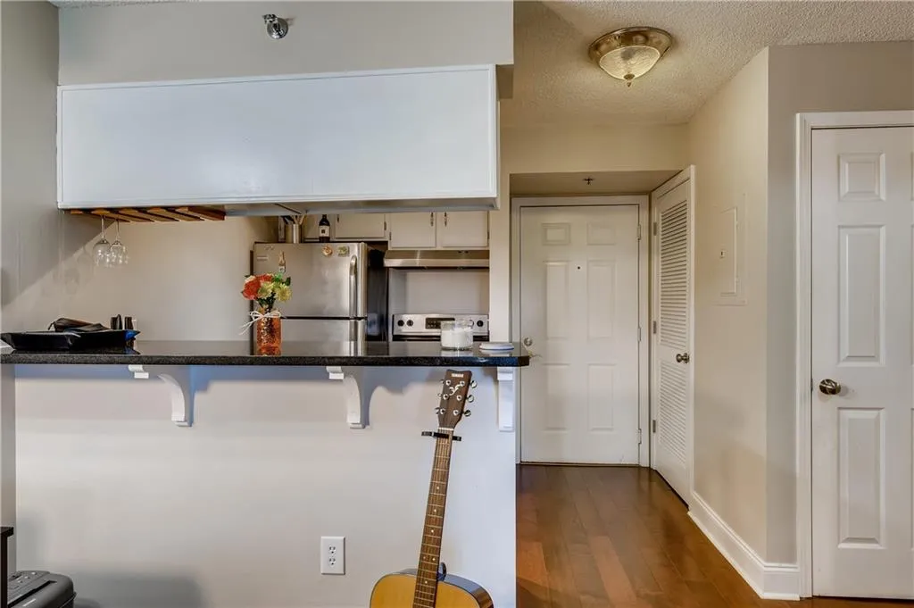 795 Hammond Drive Unit 410, Atlanta, Georgia 30328, 1 Bedroom Bedrooms, ,1 BathroomBathrooms,Residential,Sold,795 Hammond Drive Unit 410,6948722