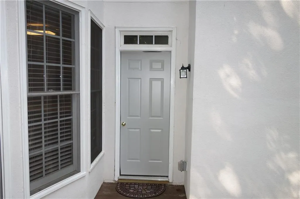 420 Ivy Hall Drive, Sandy Springs, Georgia 30350, 4 Bedrooms Bedrooms, ,3 BathroomsBathrooms,Residential,Sold,420 Ivy Hall Drive,6924452