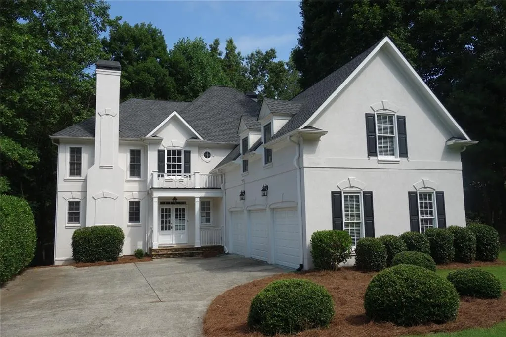 420 Ivy Hall Drive, Sandy Springs, Georgia 30350, 4 Bedrooms Bedrooms, ,3 BathroomsBathrooms,Residential,Sold,420 Ivy Hall Drive,6924452