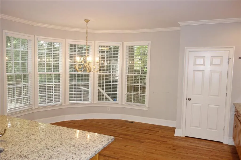 420 Ivy Hall Drive, Sandy Springs, Georgia 30350, 4 Bedrooms Bedrooms, ,3 BathroomsBathrooms,Residential,Sold,420 Ivy Hall Drive,6924452