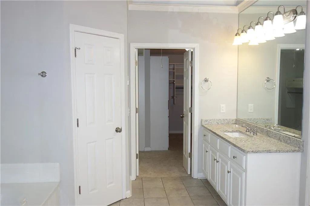 420 Ivy Hall Drive, Sandy Springs, Georgia 30350, 4 Bedrooms Bedrooms, ,3 BathroomsBathrooms,Residential,Sold,420 Ivy Hall Drive,6924452
