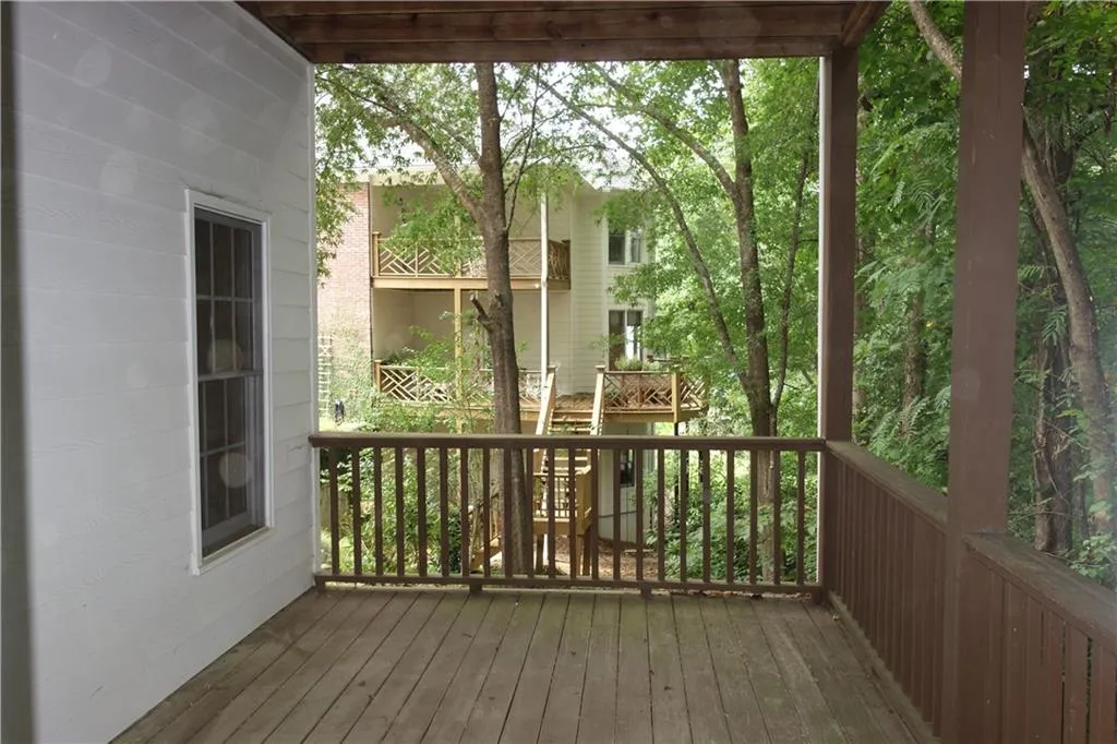 420 Ivy Hall Drive, Sandy Springs, Georgia 30350, 4 Bedrooms Bedrooms, ,3 BathroomsBathrooms,Residential,Sold,420 Ivy Hall Drive,6924452