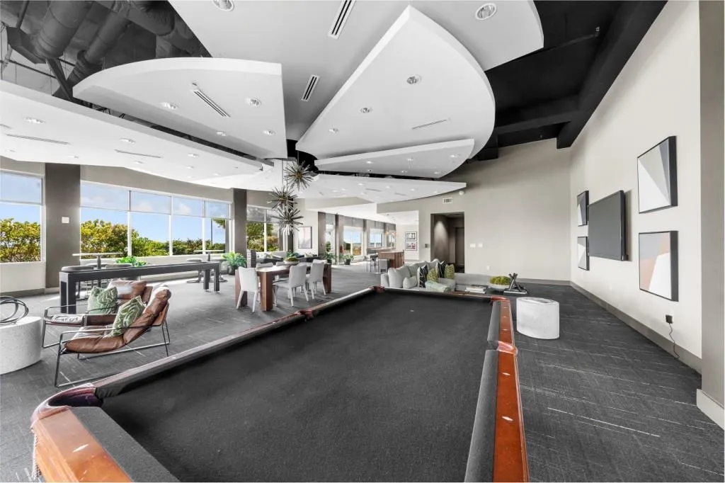 250 Pharr Road Ne Unit 1914, Atlanta, Georgia 30305, 1 Bedroom Bedrooms, 0 ,1 BathroomBathrooms,Residential,For Sale,250 Pharr Road Ne Unit 1914,7735392