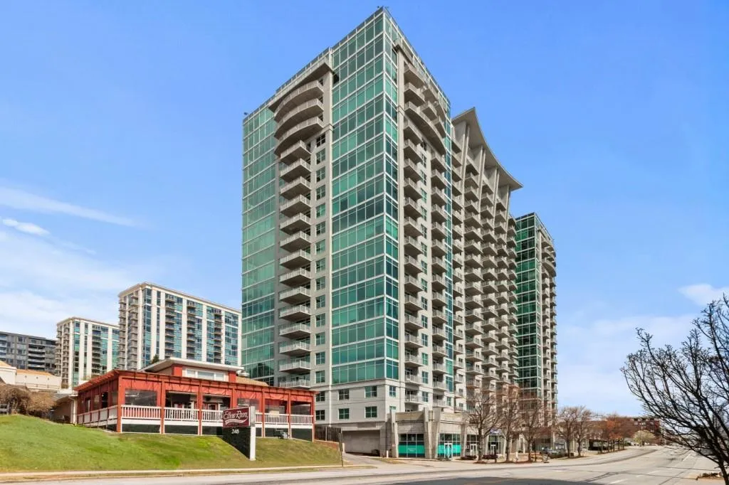 250 Pharr Road Ne Unit 1914, Atlanta, Georgia 30305, 1 Bedroom Bedrooms, 0 ,1 BathroomBathrooms,Residential,For Sale,250 Pharr Road Ne Unit 1914,7735392
