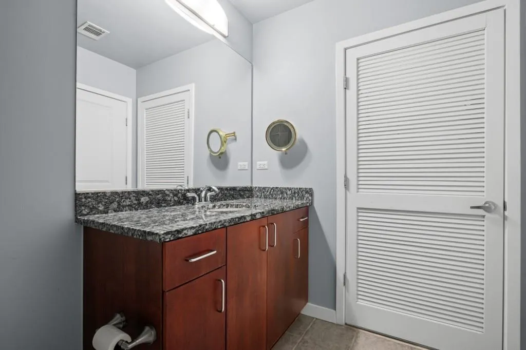 250 Pharr Road Ne Unit 1914, Atlanta, Georgia 30305, 1 Bedroom Bedrooms, 0 ,1 BathroomBathrooms,Residential,For Sale,250 Pharr Road Ne Unit 1914,7735392