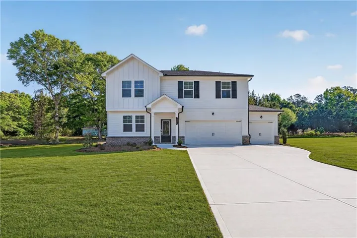 408 Panther Creek Lane, Jackson, Georgia 30233