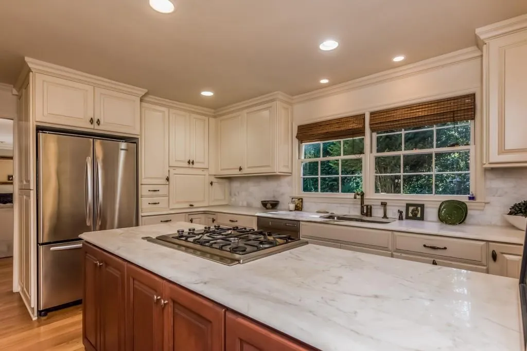 630 Bridgewater Drive, Sandy Springs, Georgia 30328, 5 Bedrooms Bedrooms, ,4 BathroomsBathrooms,Residential,Sold,630 Bridgewater Drive,5762782