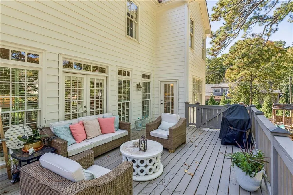 4550 E Brookhaven Drive Ne, Brookhaven, Georgia 30319, 4 Bedrooms Bedrooms, ,3 BathroomsBathrooms,Residential,For Sale,4550 E Brookhaven Drive Ne,7665587